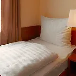 Hotel Ivbergs Messe Nord