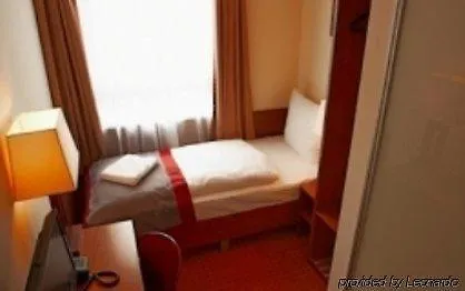 Hotel Ivbergs Messe Nord 3*