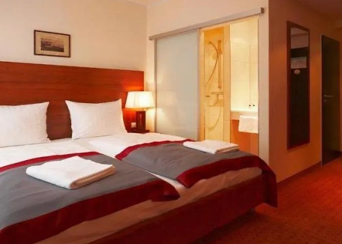 Ivbergs Messe Nord 3* برلين