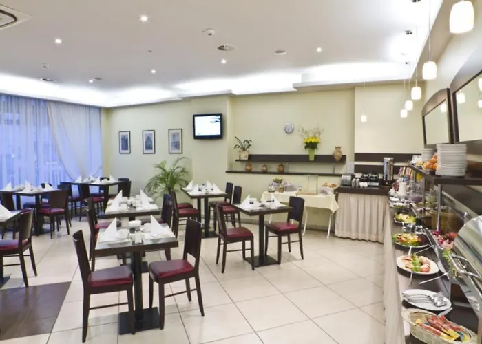 فندق Ivbergs Messe Nord 3*