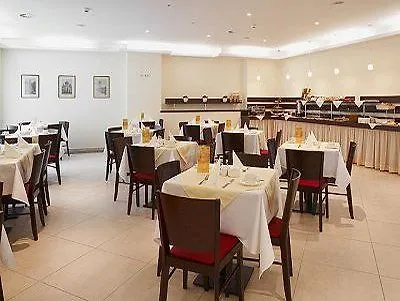 Ivbergs Messe Nord 3* برلين