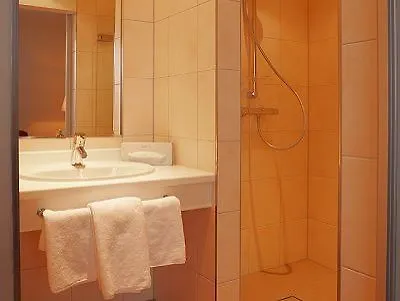 فندق Ivbergs Messe Nord 3*