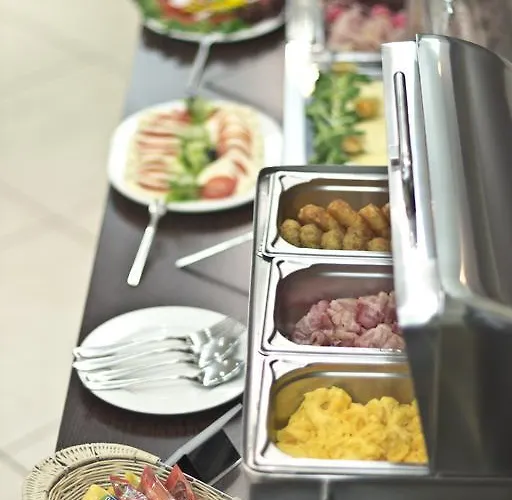 Ivbergs Messe Nord 酒店