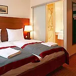 Ivbergs Messe Nord 호텔